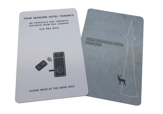 Τυπωμένες 13.56mhz RFID κάρτες κλειδιών 0.84mm Δυνατότητα ελέγχου πρόσβασης