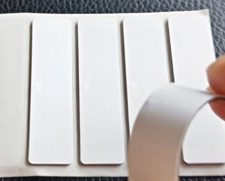 Ετικέτες UHF RFID Ετικέτες σε μέταλλο ή μη μέταλλο στην αλυσίδα εφοδιασμού
