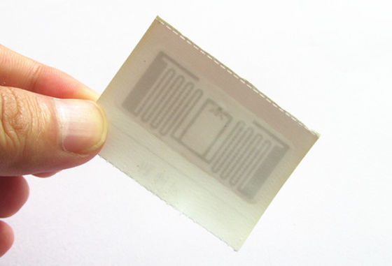 50X35mm Woven UHF RFID Ετικέτα Ετικέτα ISO18000-6C Για τη διαχείριση ενδυμάτων