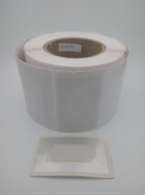 ISO14443A Ετικέτες αυτοκόλλητων RFID Ετικέτες χαρτιού 86x54mm Ετικέτες παρακολούθησης RFID