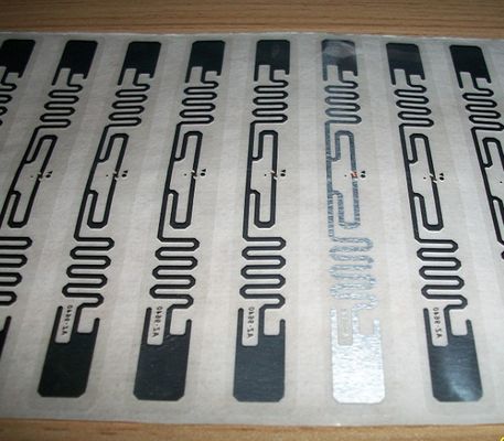 Καθαρό υγρό RFID UHF Inlay 960MHz Πρωτόκολλο ISO/IEC 18000-6C Ultra High Frequency Inlay